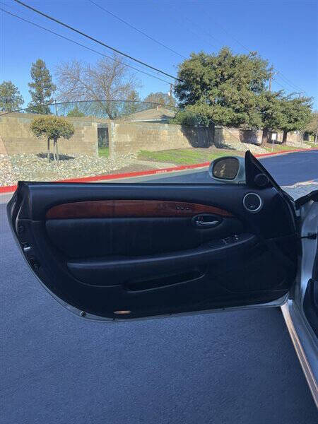 2004 Lexus SC 430
