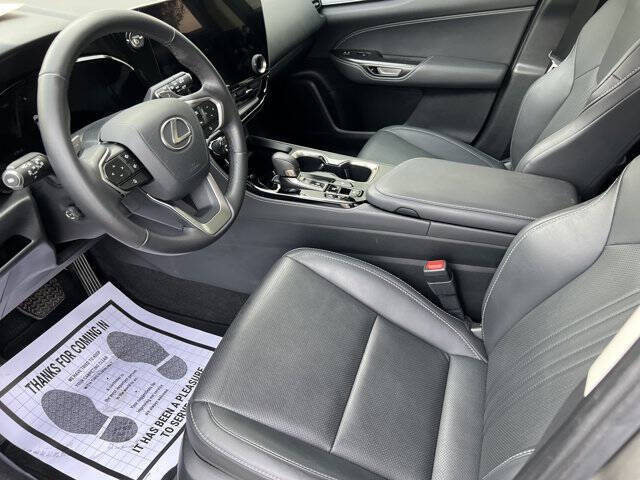 2024 Lexus NX 350h Premium