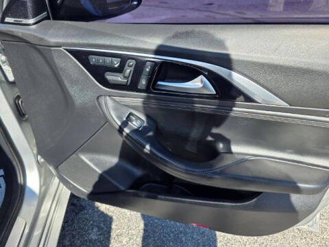 2018 Infiniti QX30 Premium