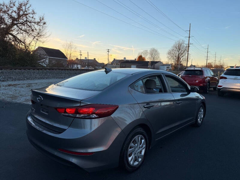 2017 Hyundai Elantra SE