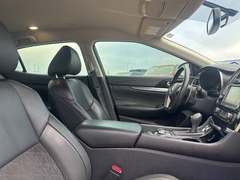 2018 Nissan Maxima 3.5 SR