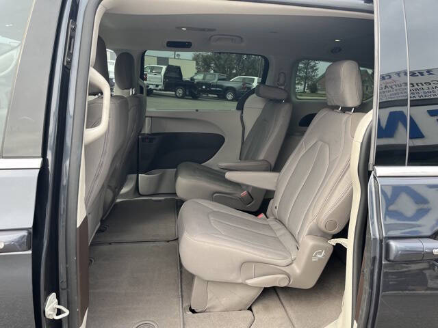 2020 Chrysler Pacifica Touring