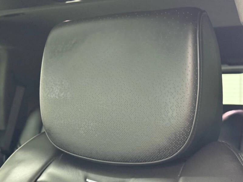 2019 Cadillac Escalade Platinum