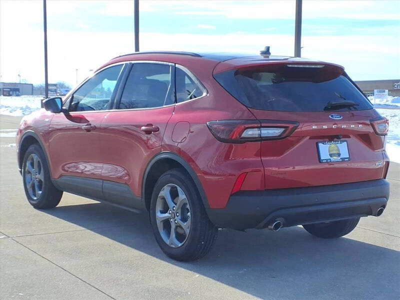 2025 Ford Escape ST-Line