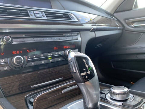 2011 BMW 7 Series 750Li