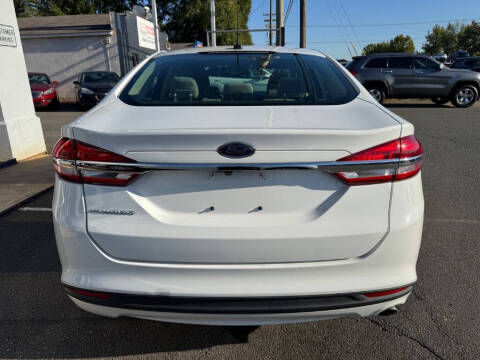 2017 Ford Fusion S