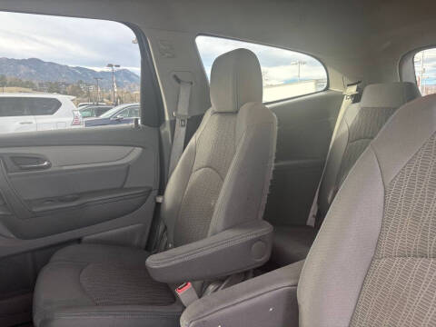 2017 Chevrolet Traverse LT