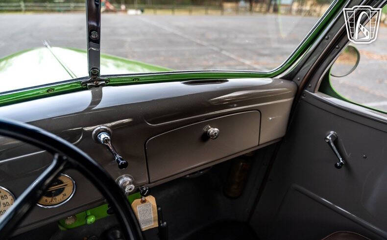 1939 Chevrolet C/K 20 Series