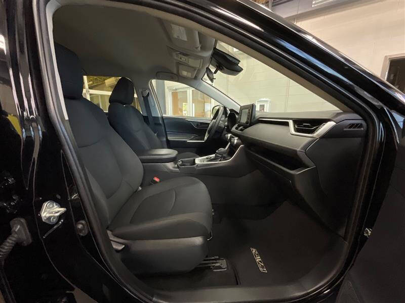 2019 Toyota RAV4 Hybrid LE