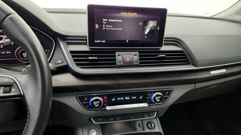 2019 Audi Q5 quattro Premium Plus 45 TFSI