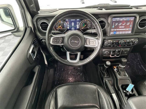 2022 Jeep Gladiator Overland