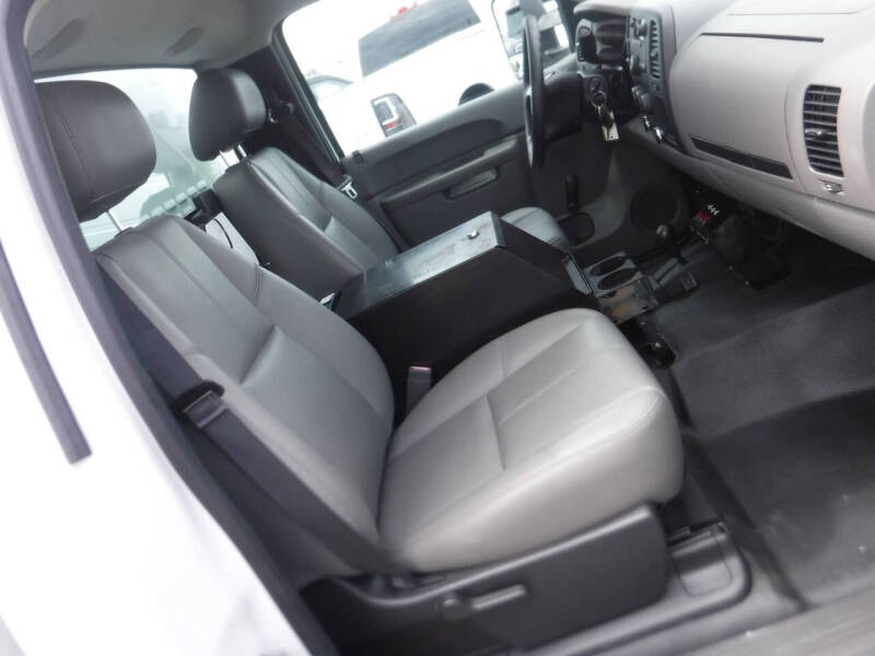 2014 Chevrolet Silverado 3500HD CC