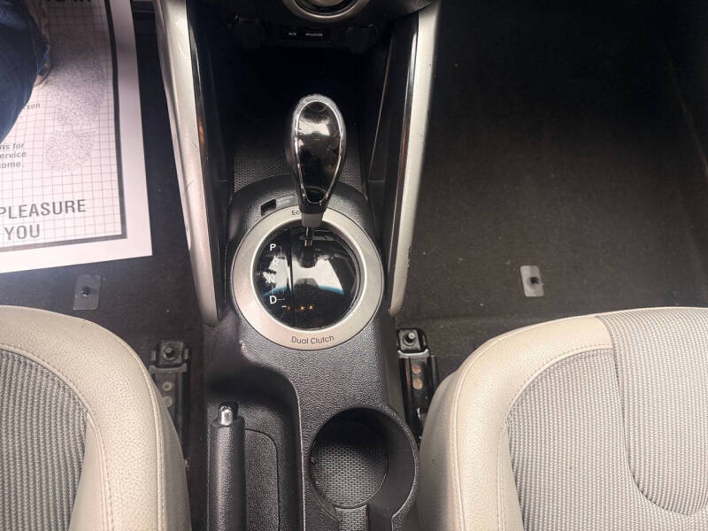2012 Hyundai Veloster