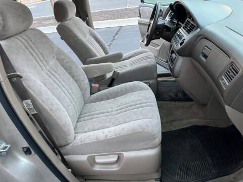 2002 Toyota Sienna XLE