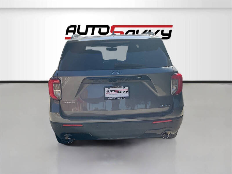 2022 Ford Explorer ST-Line