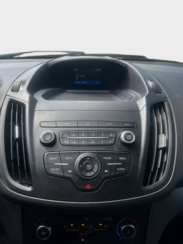 2019 Ford Escape S