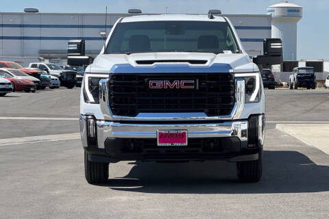 2025 GMC Sierra 2500HD Pro