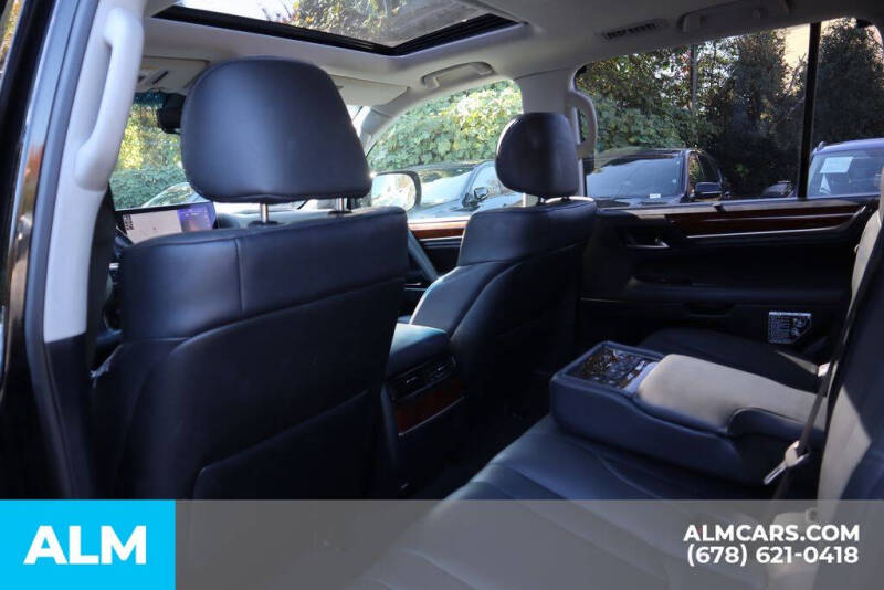 2020 Lexus LX 570 Two-Row