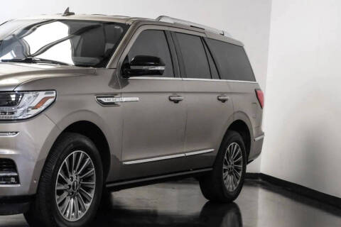 2020 Lincoln Navigator Standard