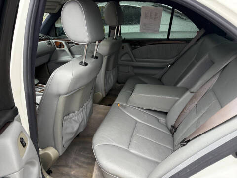 1996 Mercedes-Benz E-Class E 320