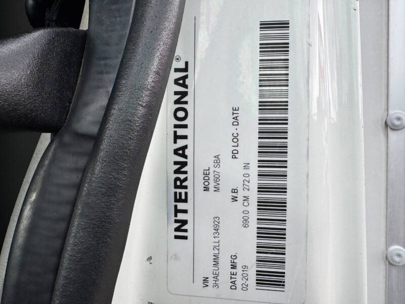 2020 International MV607