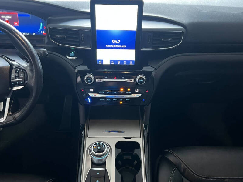 2021 Ford Explorer ST