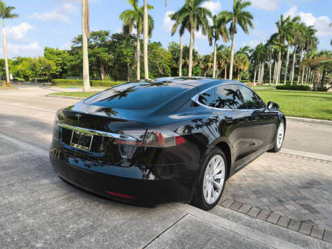 2017 Tesla Model S