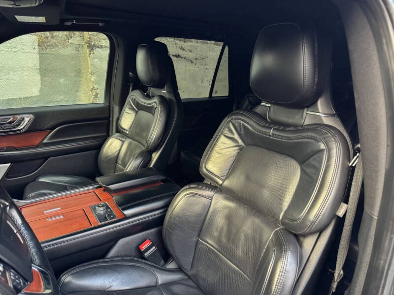 2020 Lincoln Navigator L Reserve