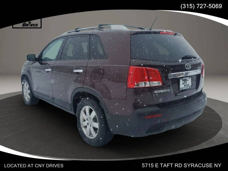 2013 Kia Sorento LX
