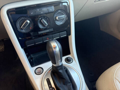 2018 Volkswagen Beetle Convertible 2.0T S with Style and Comfort