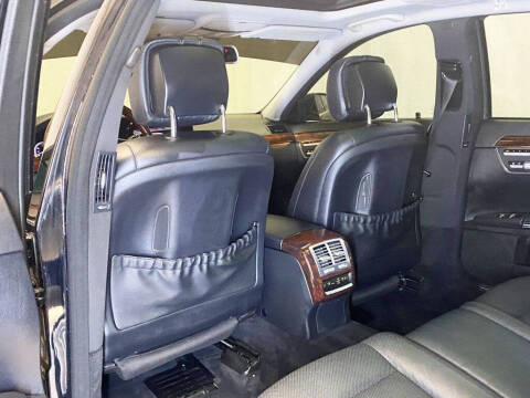 2011 Mercedes-Benz S-Class S 550 4MATIC