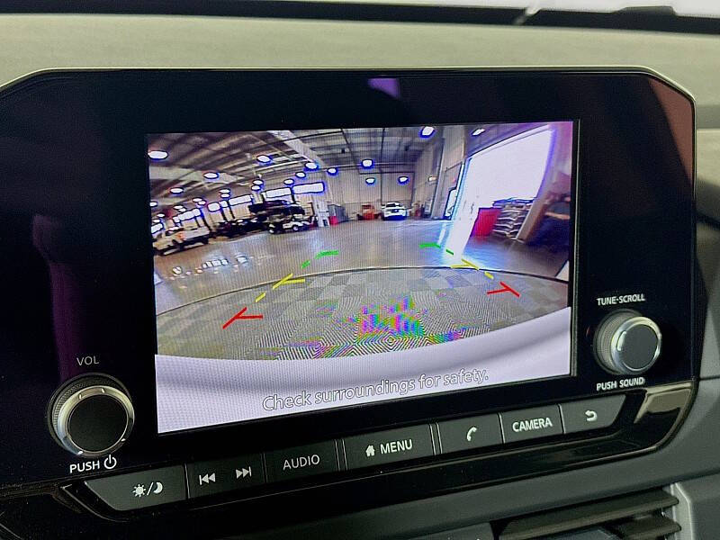 2025 Nissan Pathfinder S