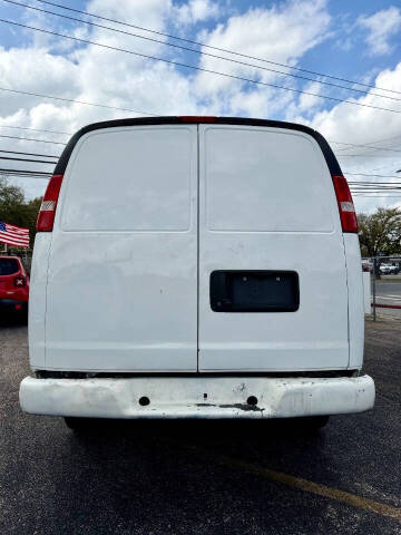 2020 Chevrolet Express 2500