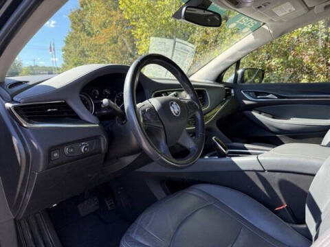 2021 Buick Enclave Essence