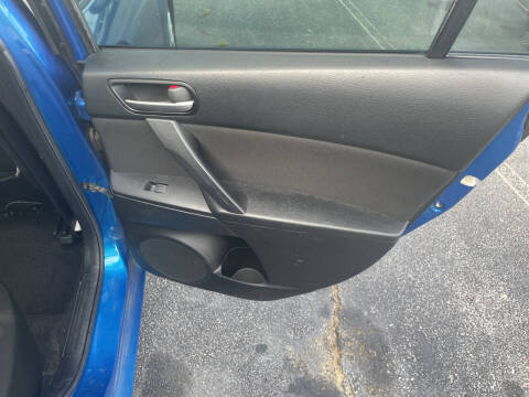 2012 Mazda MAZDA3 i Touring