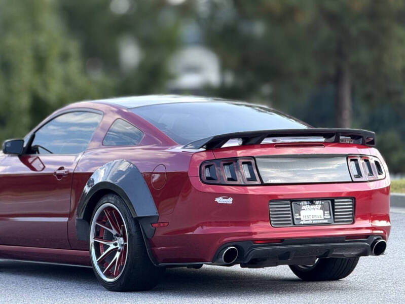 2013 Ford Mustang GT Premium