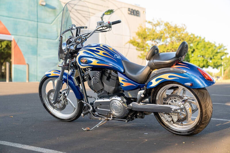 2004 Victory Vegas