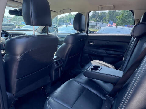 2019 Mitsubishi Outlander SEL