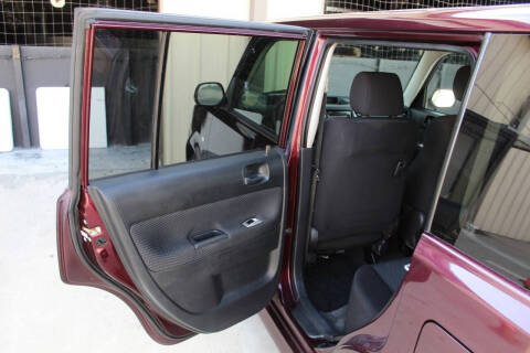 2005 Scion xB