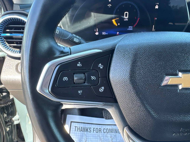 2025 Chevrolet Trax LT