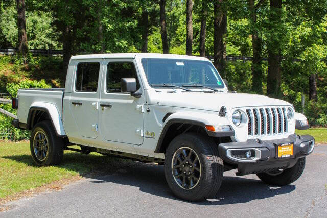 2023 Jeep Gladiator Overland