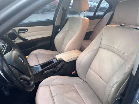 2011 BMW 3 Series 328i