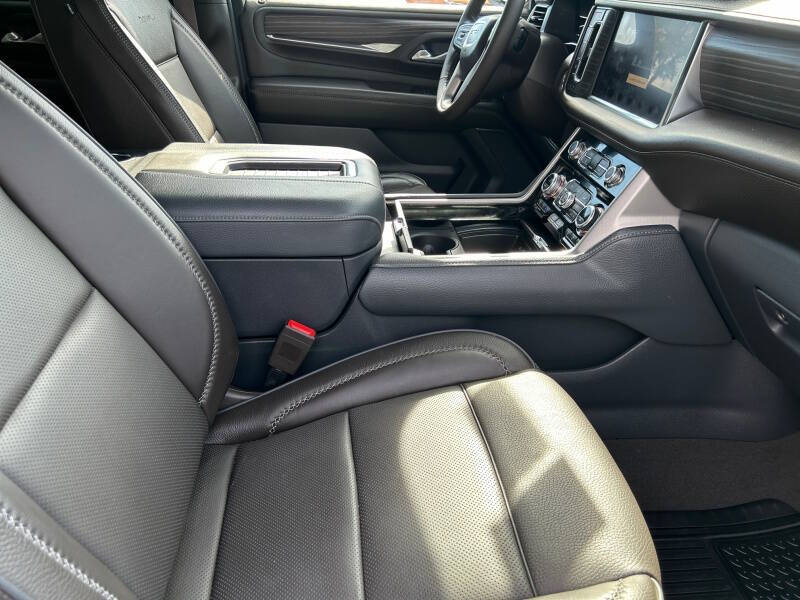 2023 GMC Yukon Denali