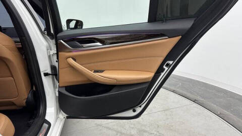 2019 BMW 5 Series 540i