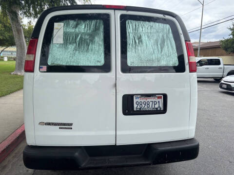 2014 Chevrolet Express 2500