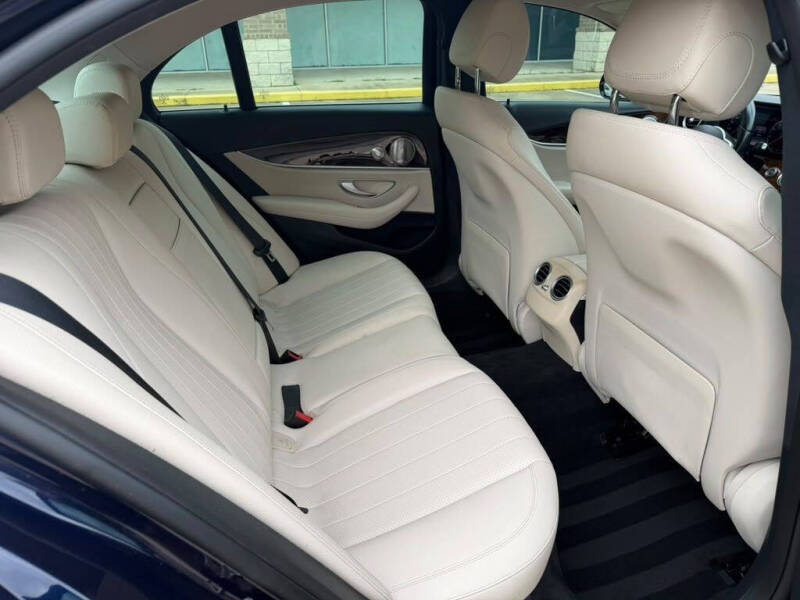 2019 Mercedes-Benz E-Class E 300