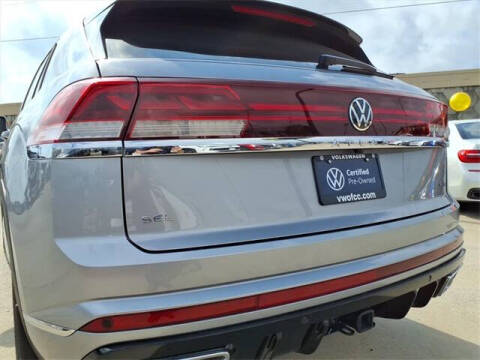 2024 Volkswagen Atlas Cross Sport SEL R-Line 4Motion