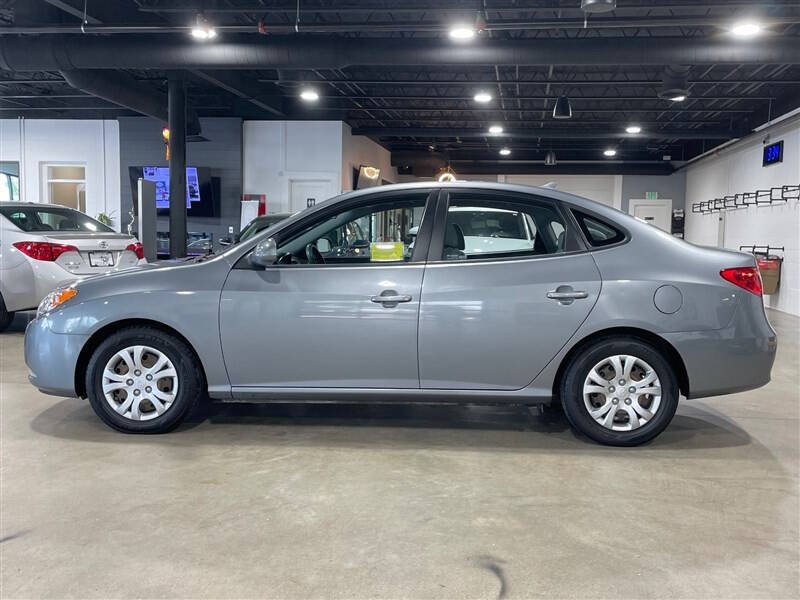 2010 Hyundai Elantra Blue