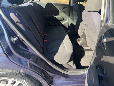 2015 Chevrolet Sonic LT Auto