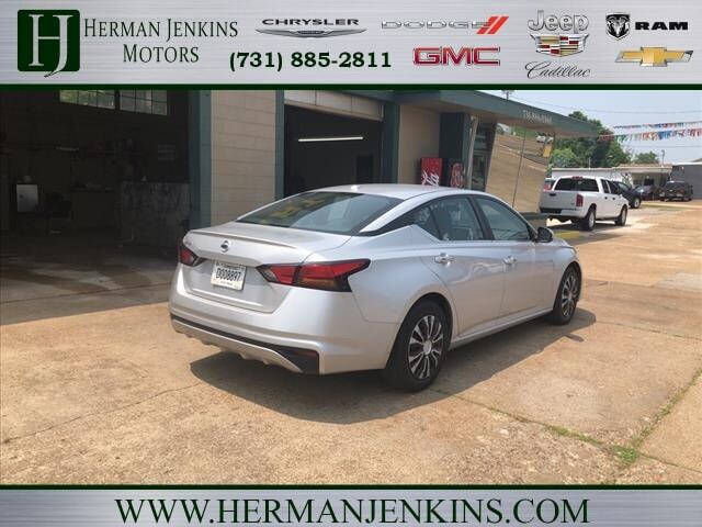 2019 Nissan Altima for sale at Herman Jenkins Used Cars in Union City TN